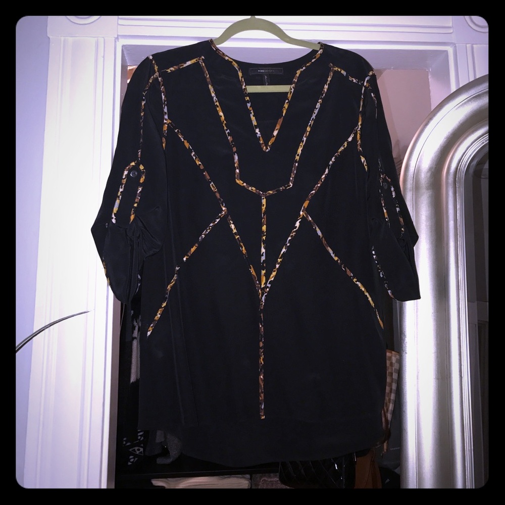 BCBG TOP