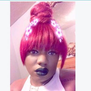 Meet your Posher, Jenay