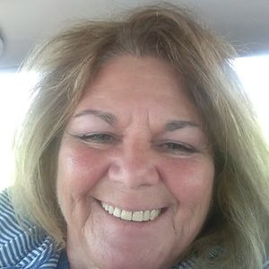 Meet your Posher, Gloria