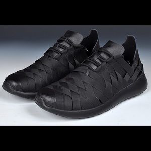 NIKE ROSHE RUN WOVEN TRIPLE BLACK US6 EURO 36.5