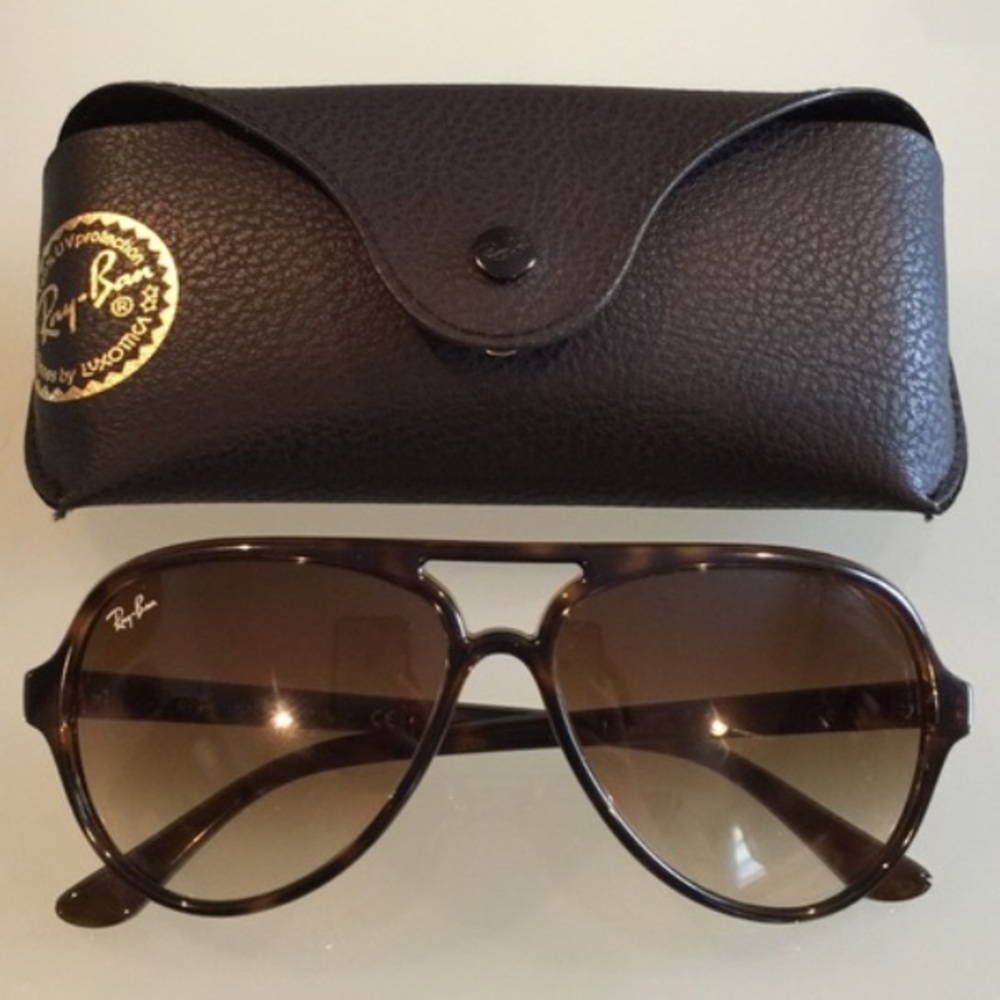 Brand new ray bans