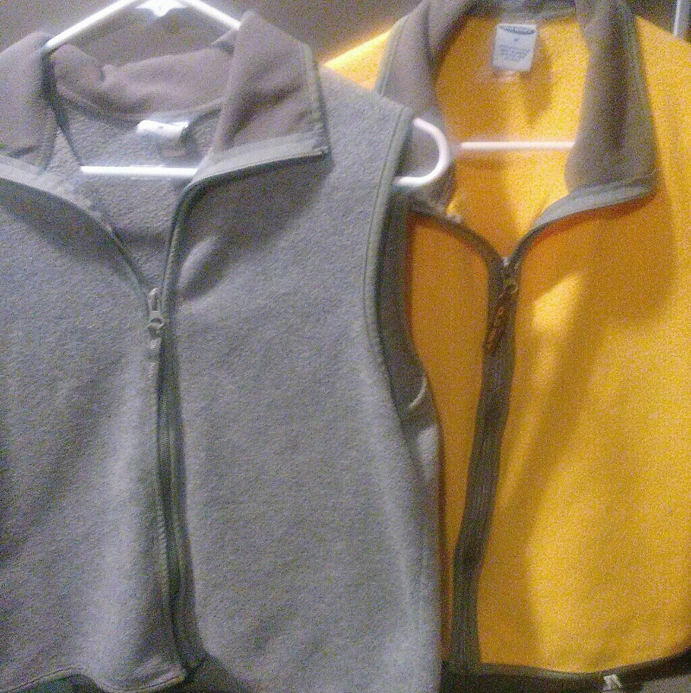 Gap Sweater Vest Mediums