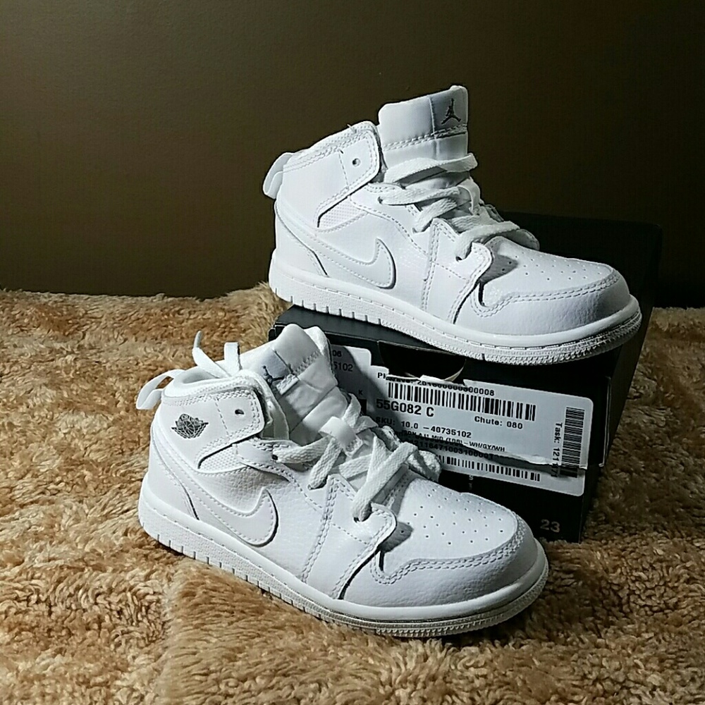 White Jordan 1 Mid BT- kids 10C