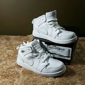 White Jordan 1 Mid BT- kids 10C