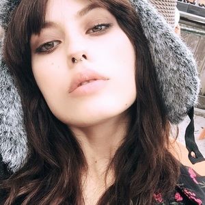 Meet your Posher, Livia