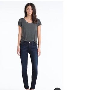 AG prima mid-rise cigarette jeans.  28R