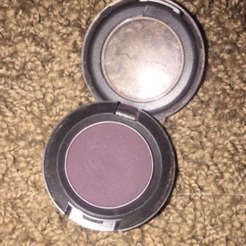 Mac eyeshadow
