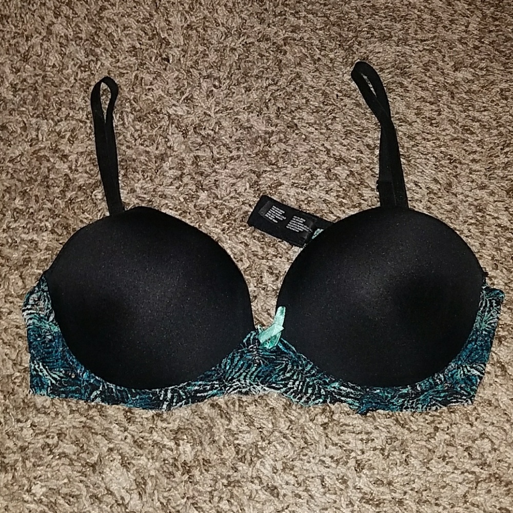 38C XoXo Push Up bra