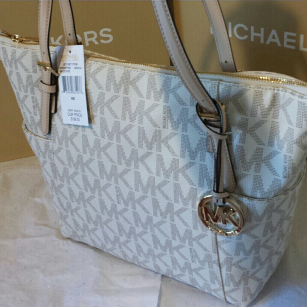 Authentic Michael Kors jet set vanilla tote