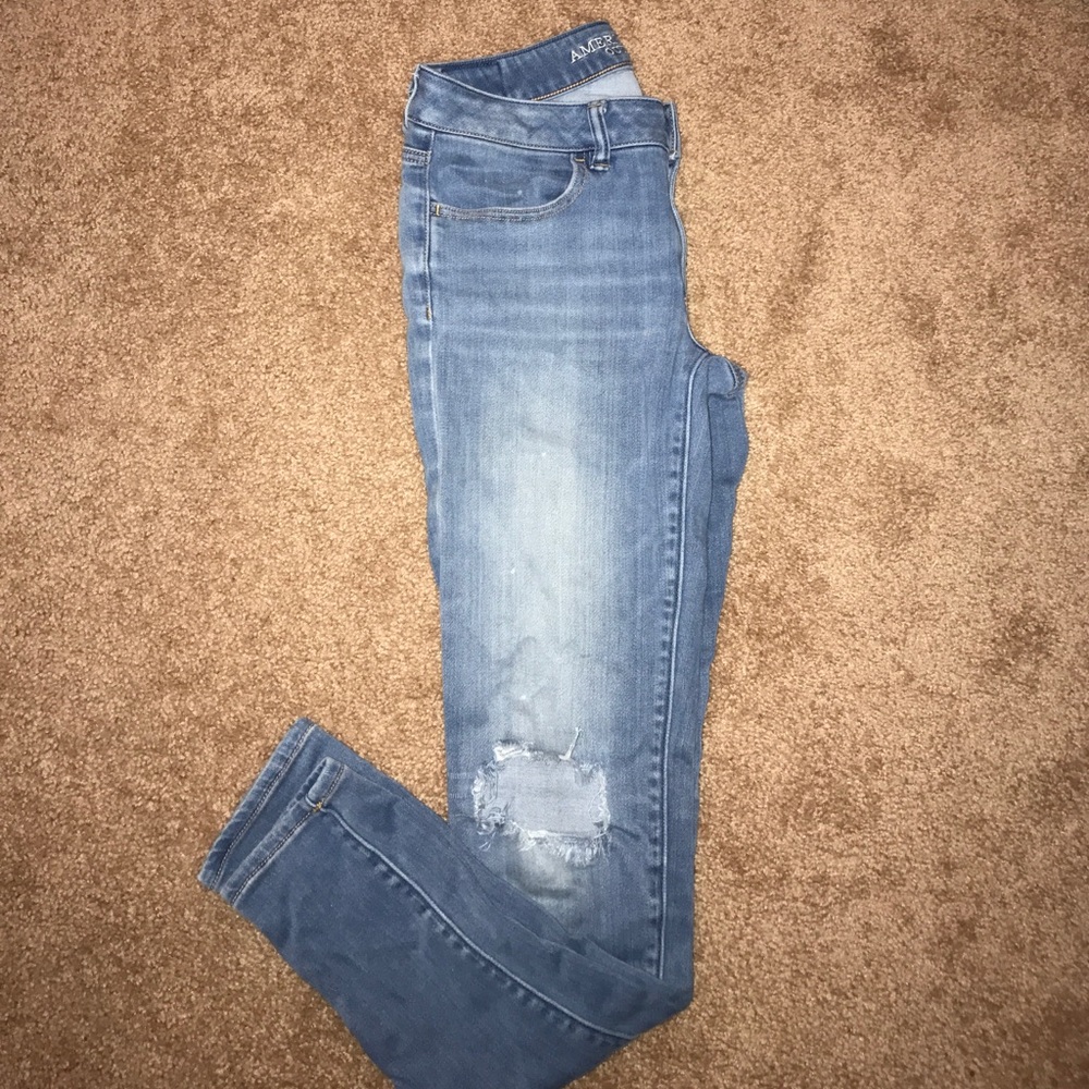 AE Distressed Jeggings