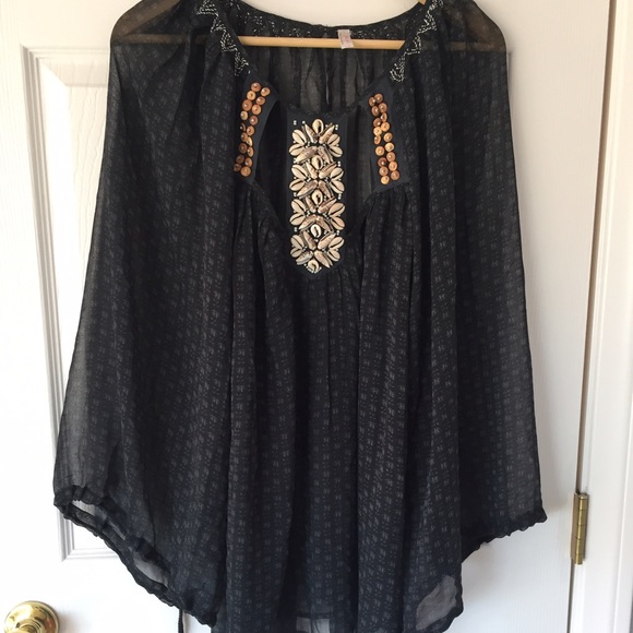 Free People Tops - Ready for the beach tunic top