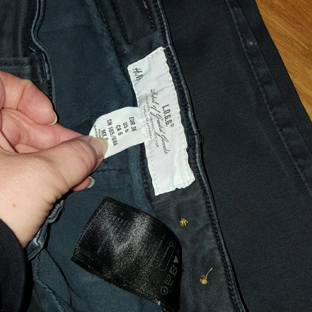 H&M pants - Picture 2 of 3