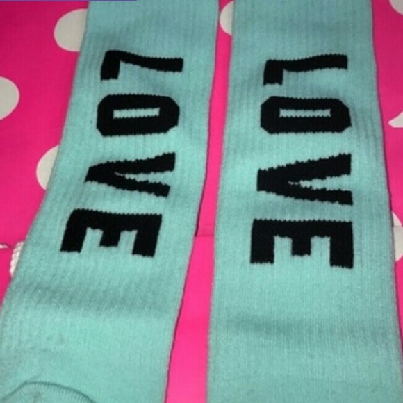 PINK Victoria's Secret Accessories - Victoria's Secret campus socks