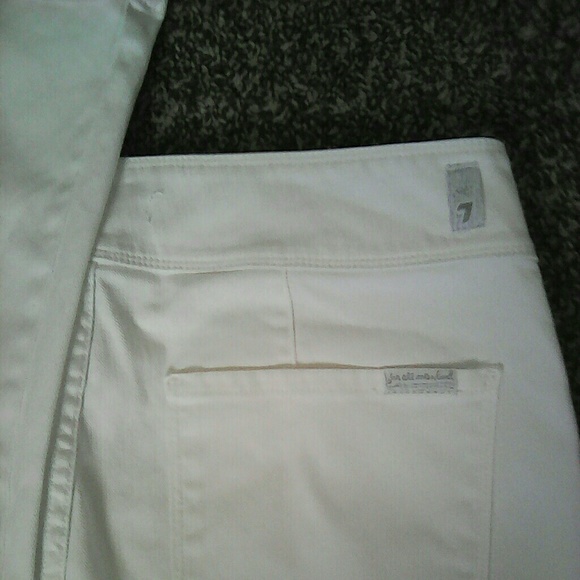 7 For All Mankind White Flair Leg Jeans - Picture 2 of 7