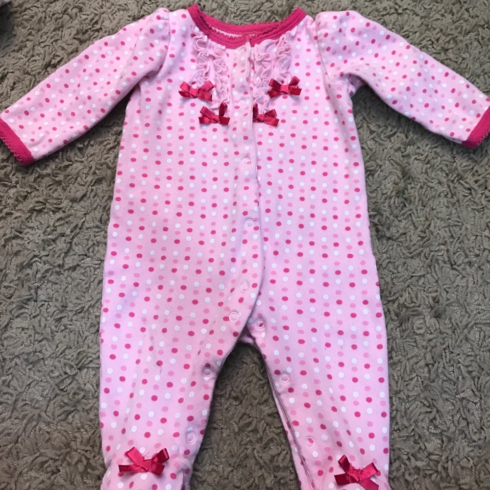 🔥Pink footie Jammie's🔥