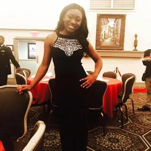 Meet your Posher, Imani