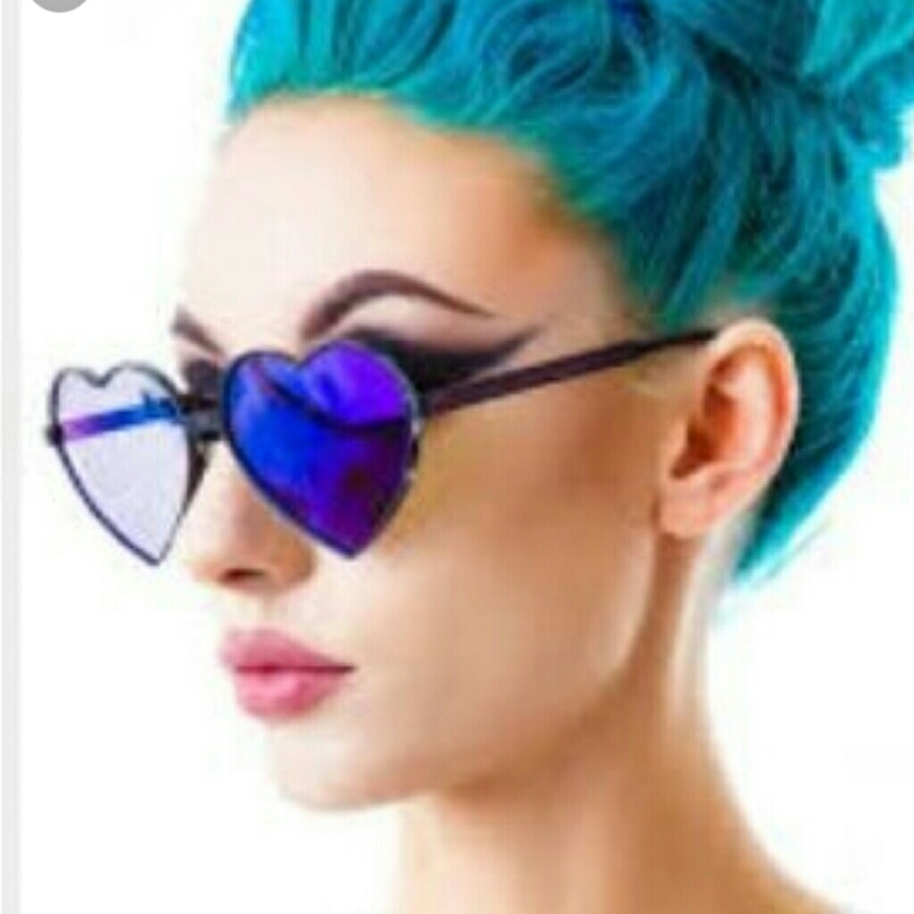 💙WILDFOX BLUE LOLITA SHADES💙