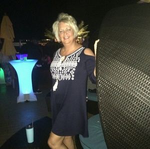 Meet your Posher, Betsy