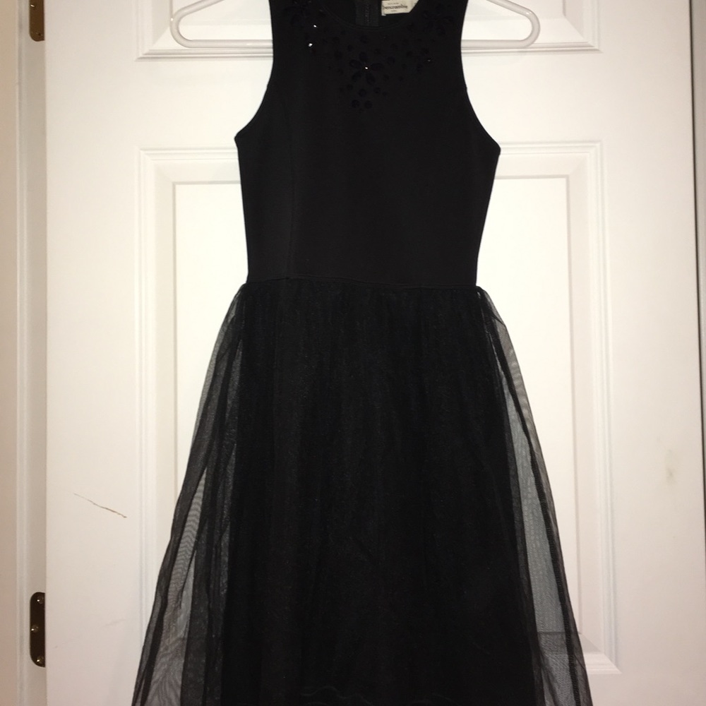 navy blue tulled and beaded abercrombie dress