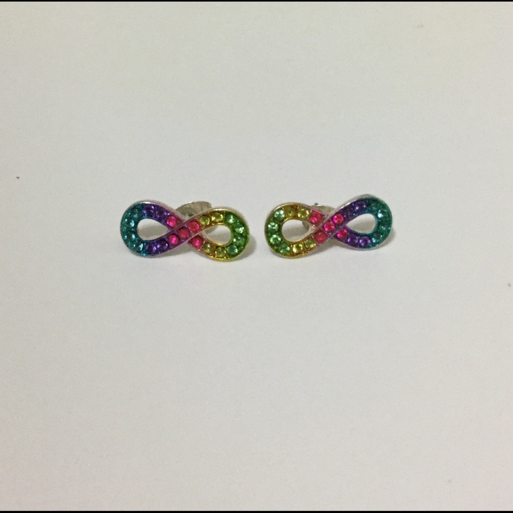 Infinity earrings