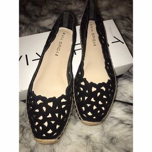 Via Spiga Size 8.5 Black Cutout Espadrille Flats