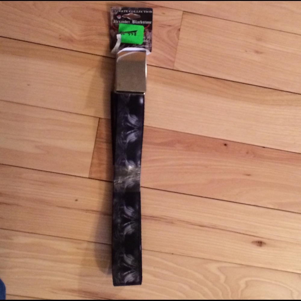 Alaxander Blackstone belt