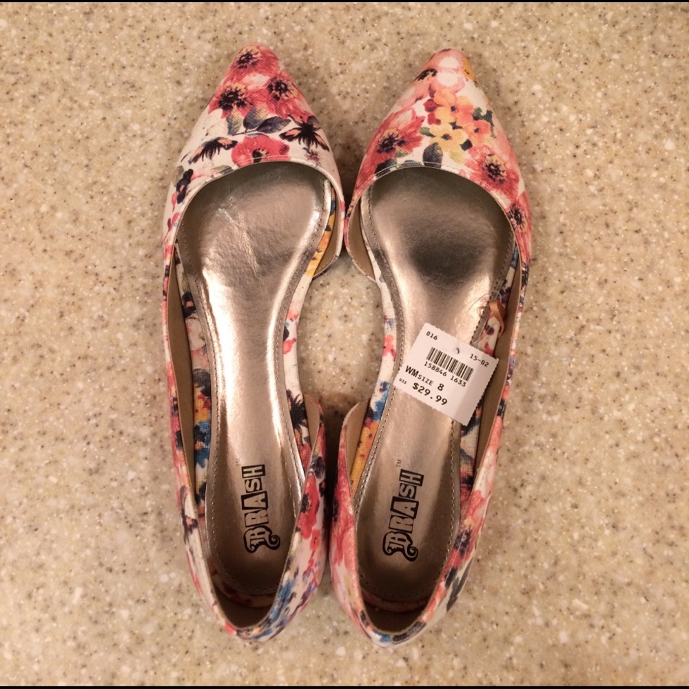 Brash pointed flats.  Brand new with tags!