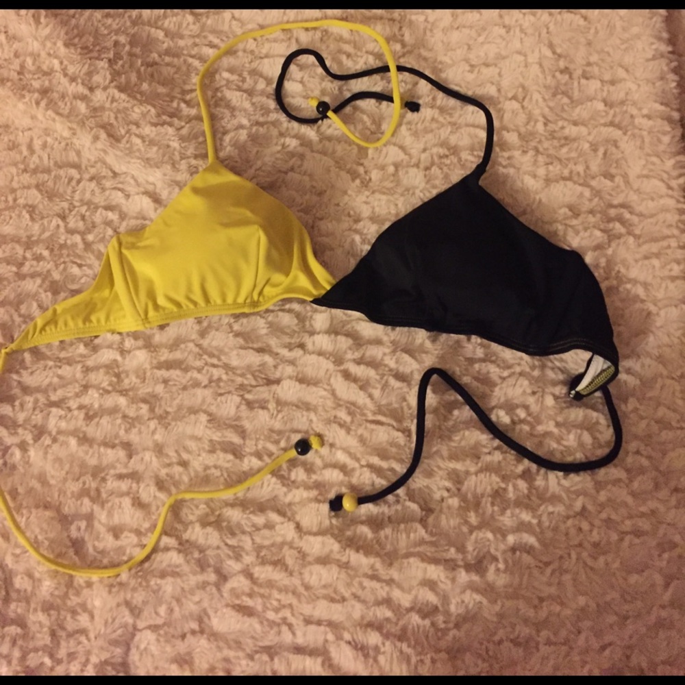 VS bathing suit top