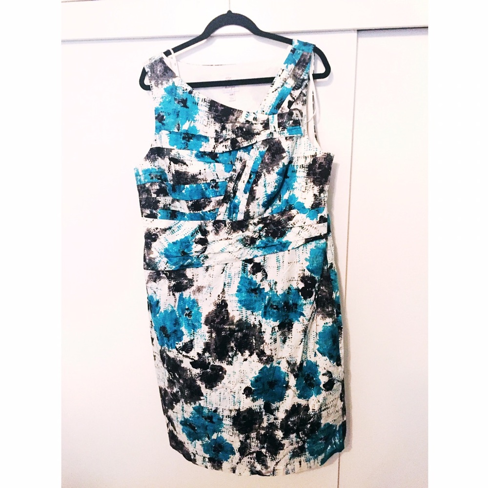 Plus Size Suzi Chin of Maggy Sheath Dress Sz 16W