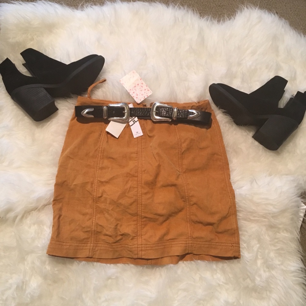 🎉HP🎉Free People Modern Femme Cord Mini in Golden - Picture 2 of 7