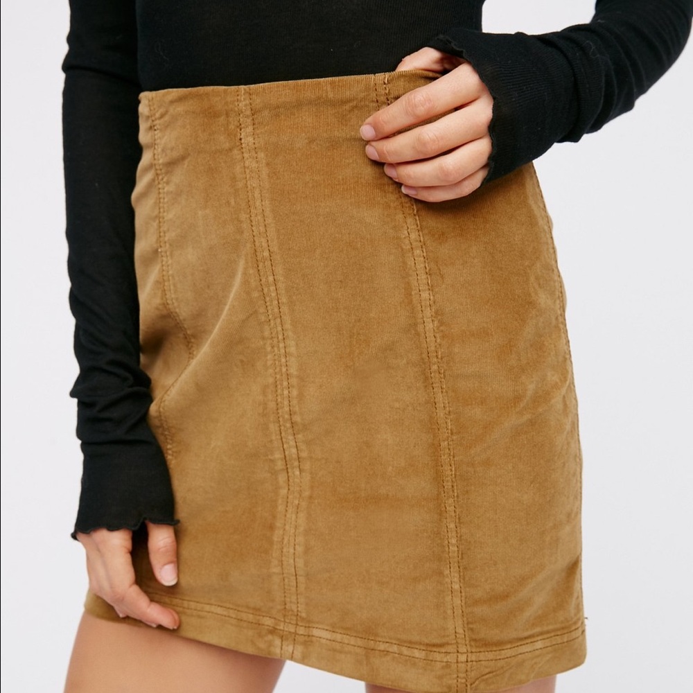 🎉HP🎉Free People Modern Femme Cord Mini in Golden - Picture 6 of 7