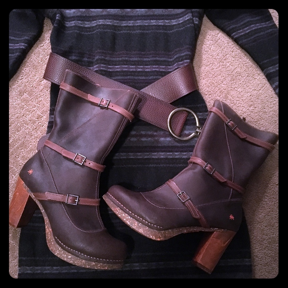 Art Boots