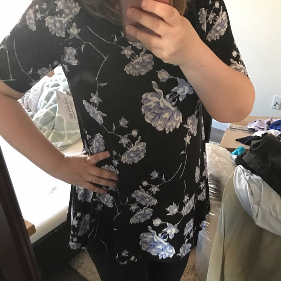 Lularoe XXS Floral Perfect Tee - Picture 1 of 4