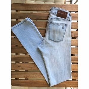 dl 1961 "Tory" Slim Straight Jeans