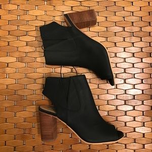 Steve Madden brand new booties
