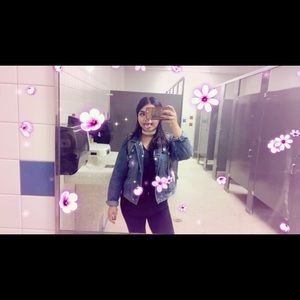 Meet your Posher, Jasmin