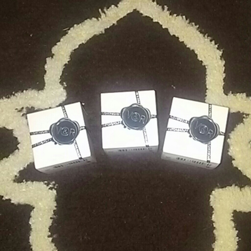 Flowerbomd mini travel size