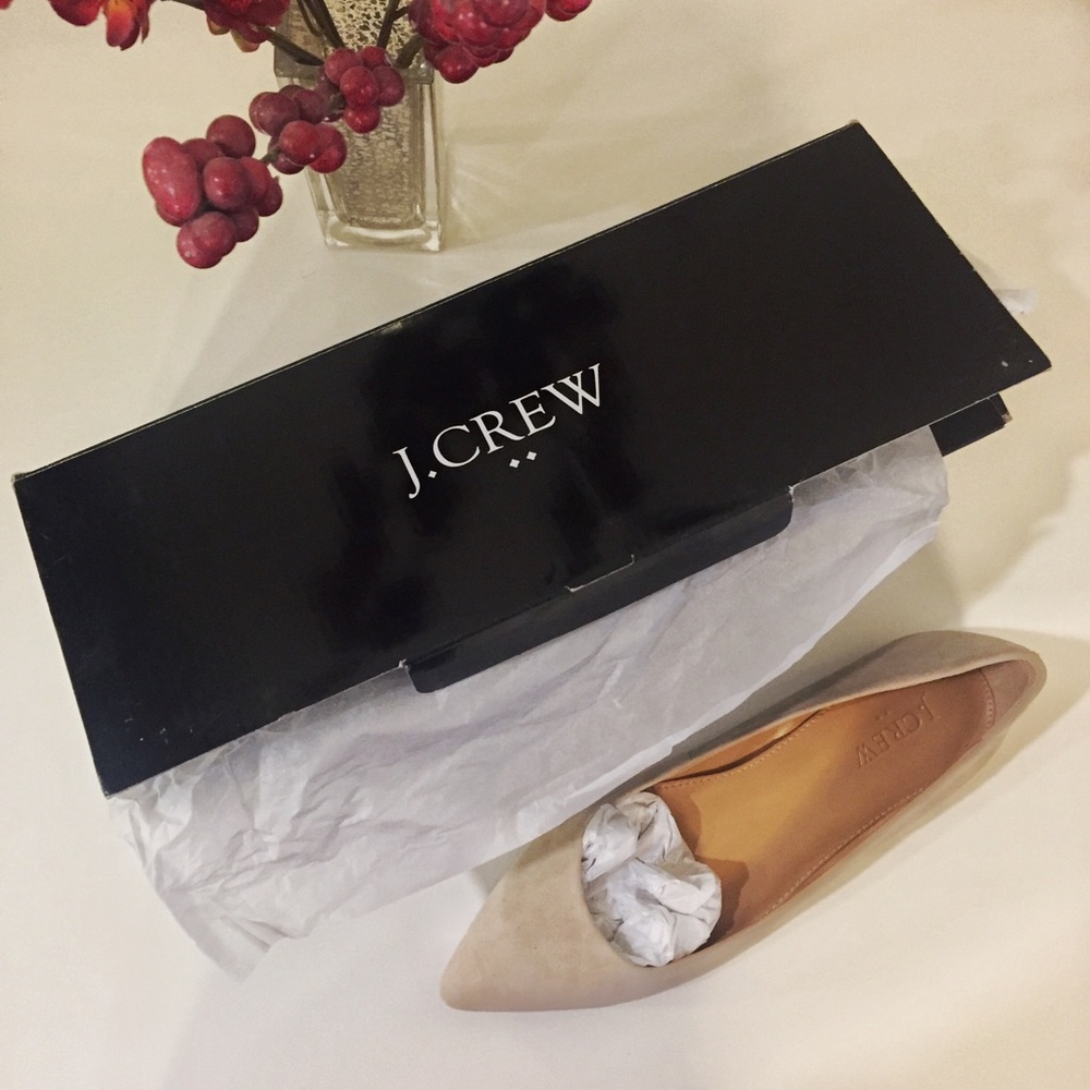 NIB J.CREW Suede Flats, Size 6