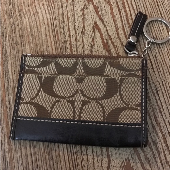 Coach Change Wallet - Picture 2 of 4