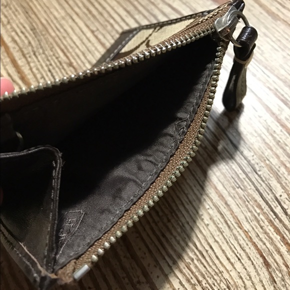 Coach Change Wallet - Picture 3 of 4
