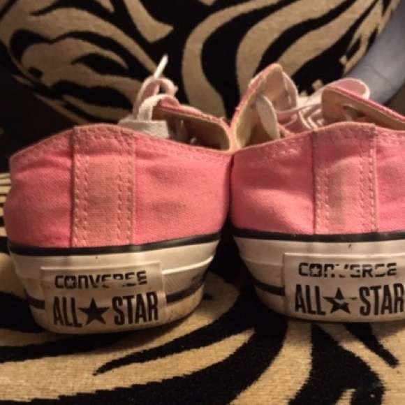Pink converse - Picture 4 of 4