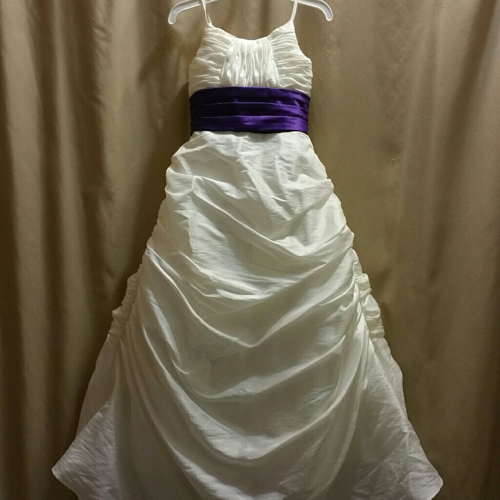 Girls flower girl dress