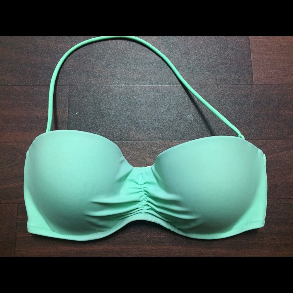 Victoria's Secret strapless Bathing Suit Top - 36D