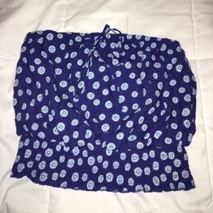 Navy flower crop top