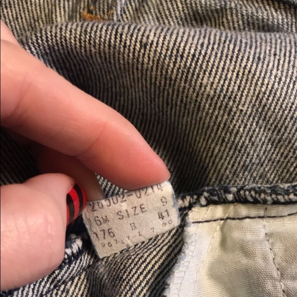 ♥️HOST PICK!♥️ Ultra RARE Vintage Levi's 502 Cinch Back 1970’s - Picture 8 of 16