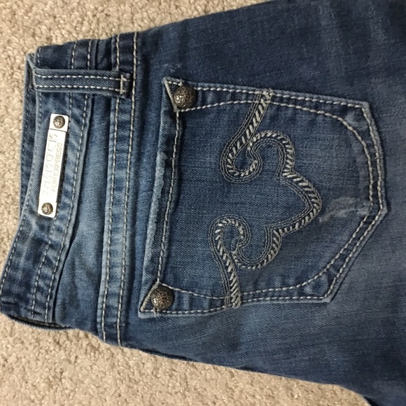 Jean - Picture 3 of 4