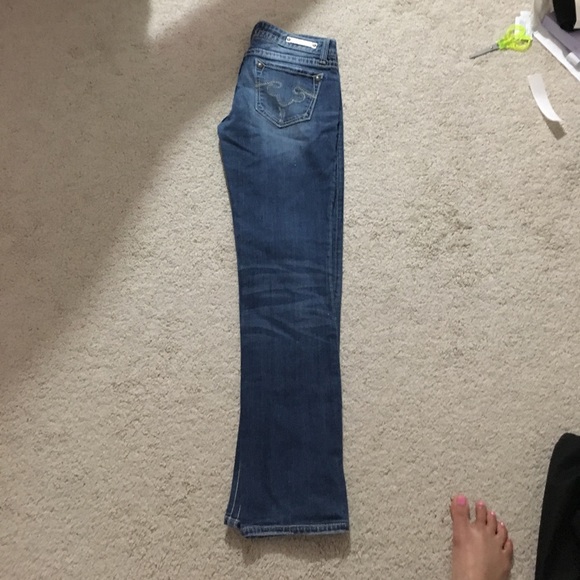 Jean - Picture 2 of 4