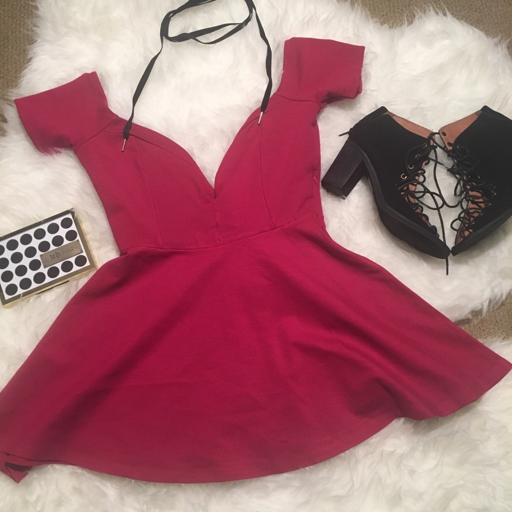🎉HP🎉Nasty Gal Collection Off the Shoulder Skater