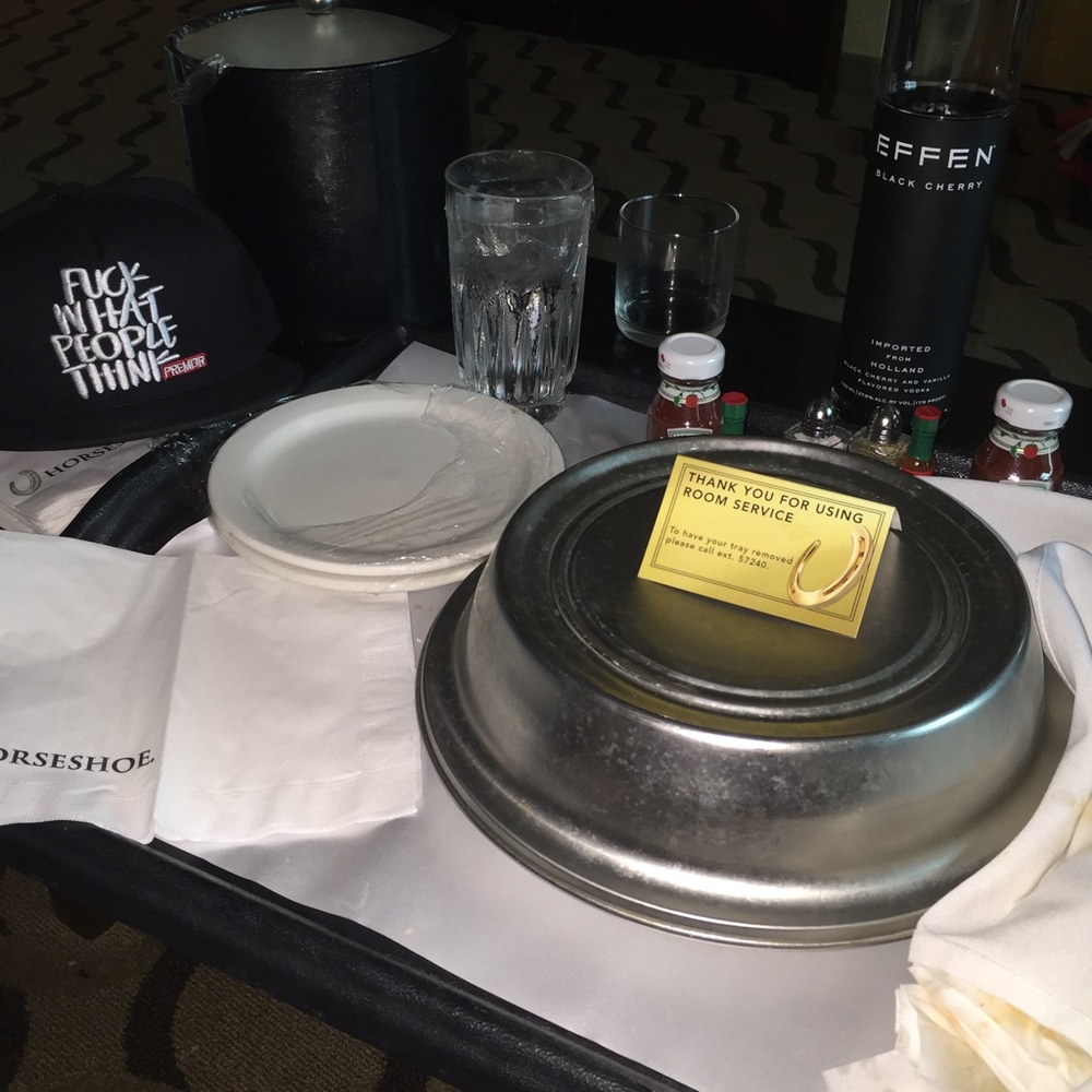 Meet your Posher, Latereica