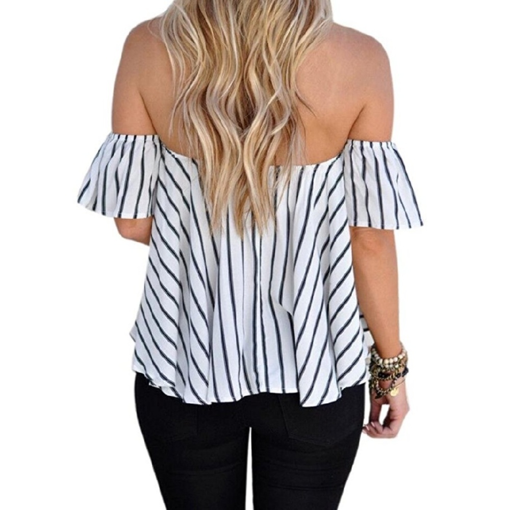 ⬇️$25 Boutique Off Shoulder Swing Stripe Top - Picture 2 of 7